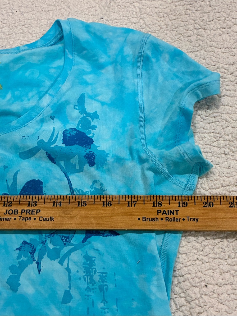 NWOTEarth Yoga Light Blue Tie‑Dye V‑Neck Floral Organic Cotton Tee | Size XL - Picture 5 of 6